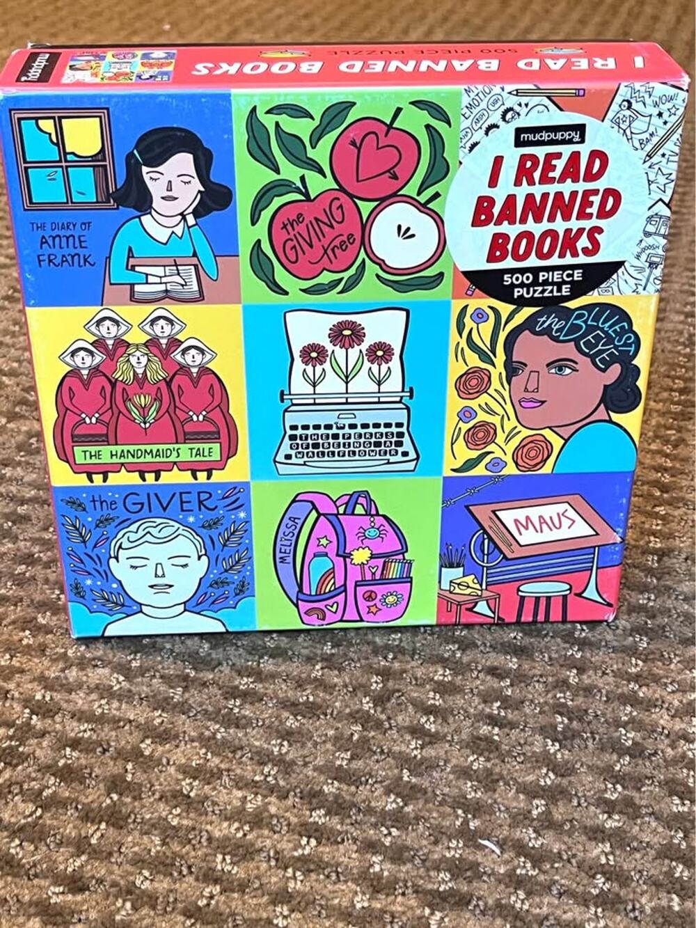 🔥🧩Mudpuppy I Read Banned Books 500 piece Family Puzzle. EUC!🧩🔥